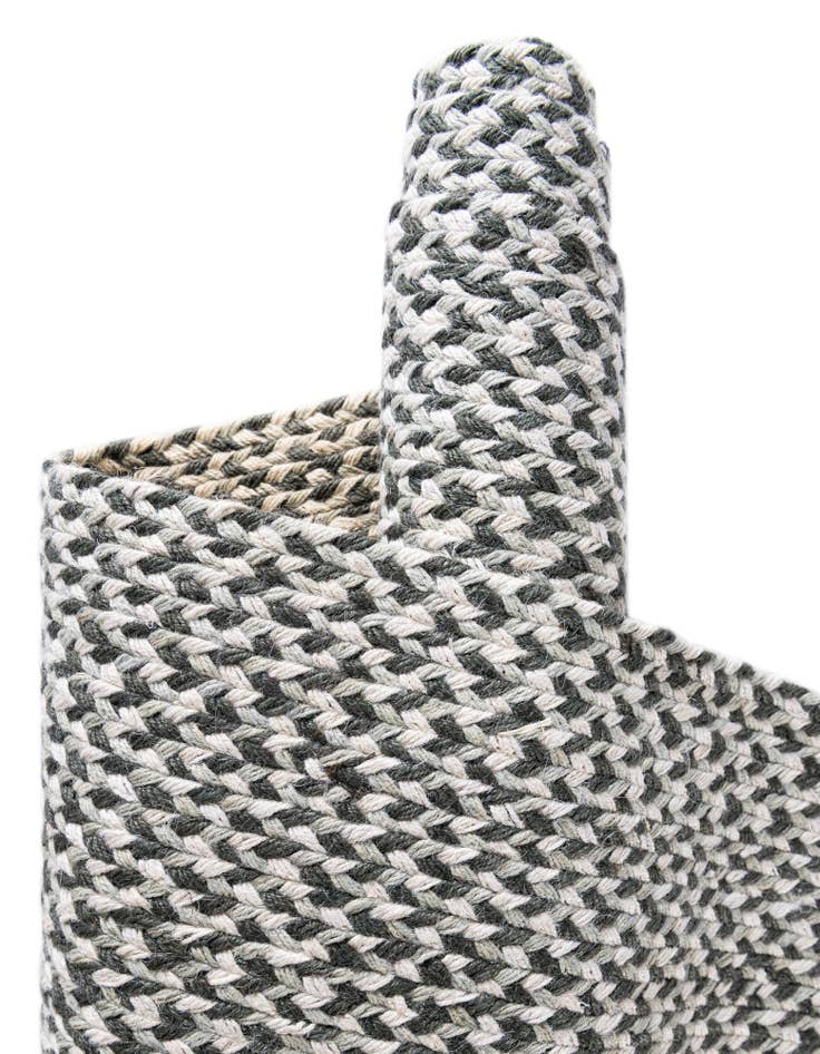 Detail image of  2' x 3' 1  Hand Tweed Braided Jute Oval Rug