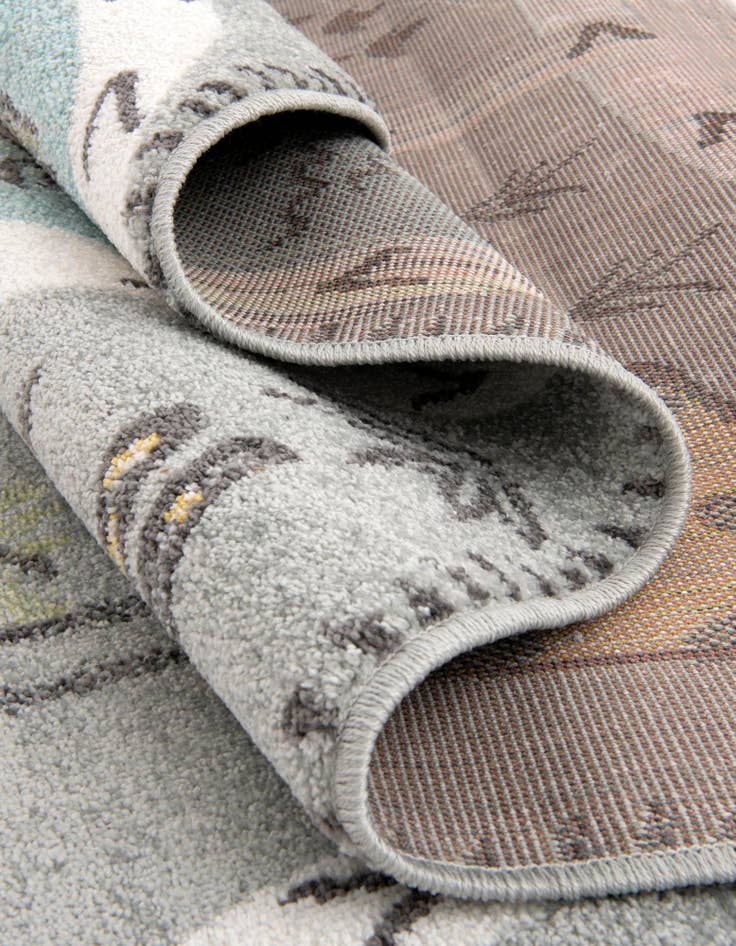 Detail image of  5' 3 x 8' Animals Whimsy Kids Oval Rug