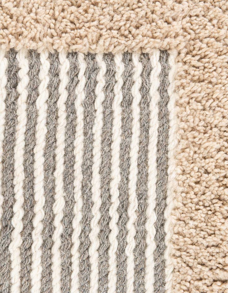 Detail image of  2' x 3'  Hand Woven  Rug