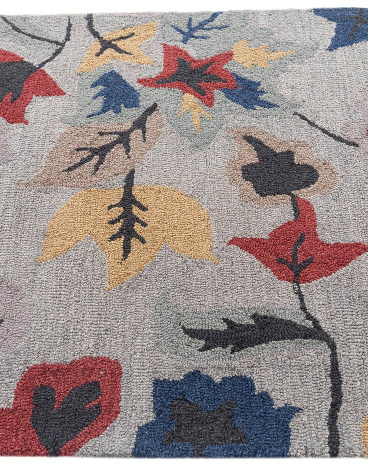 Detail image of  3' x 5' Agra Rug