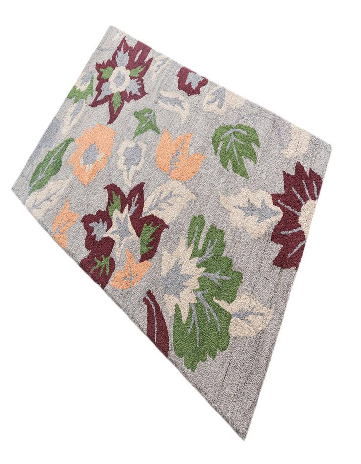 Detail image of  3' x 5' Agra Rug