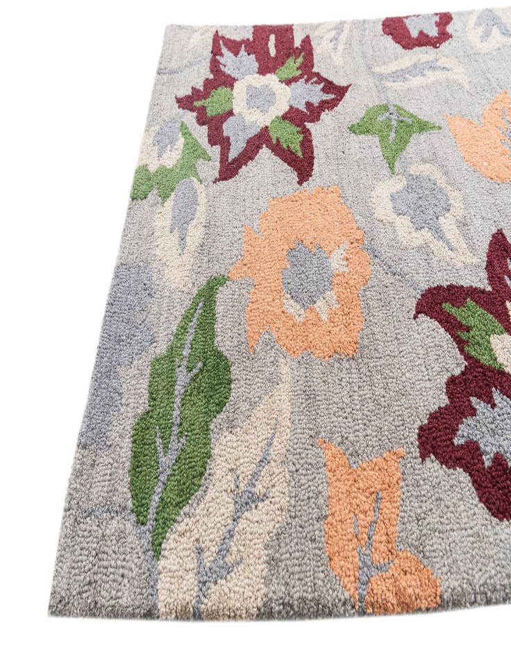 Detail image of  3' x 5' Agra Rug