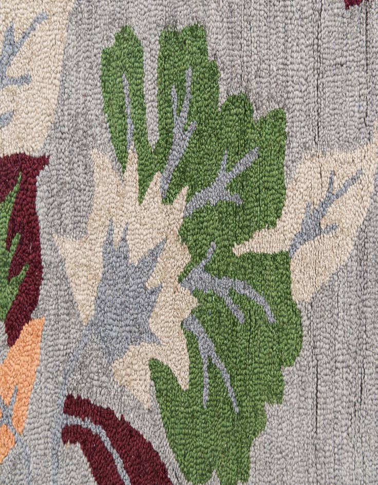 Detail image of  3' x 5' Agra Rug