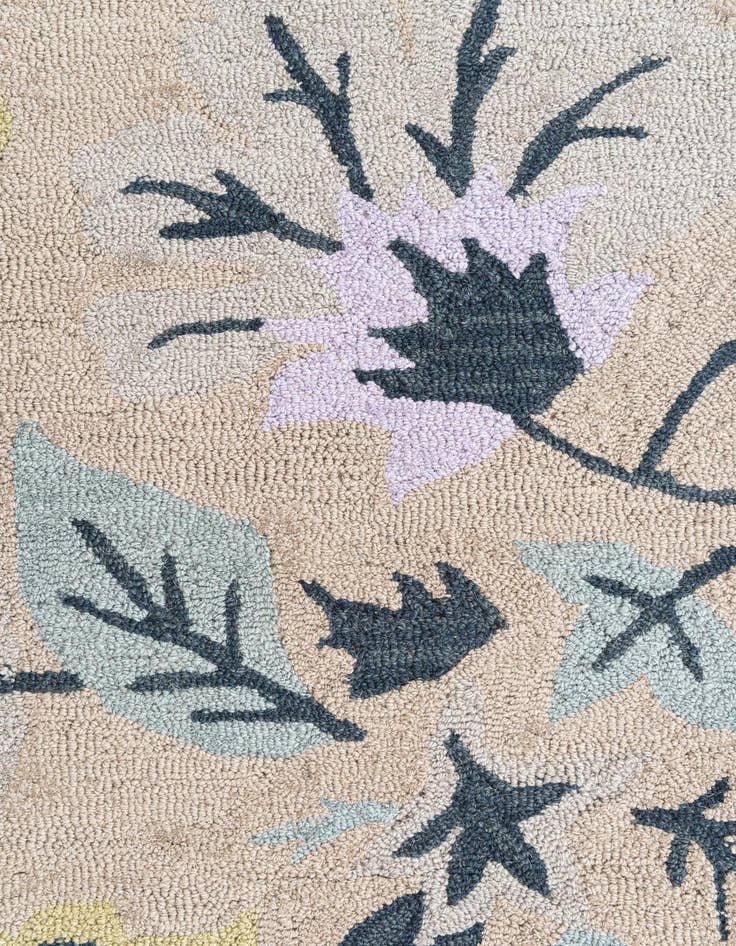 Detail image of  3' x 5' Agra Rug