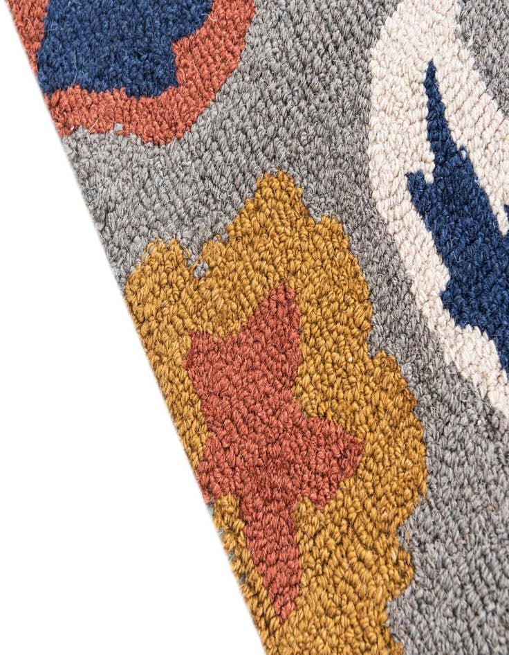 Detail image of  3' x 5' Agra Rug