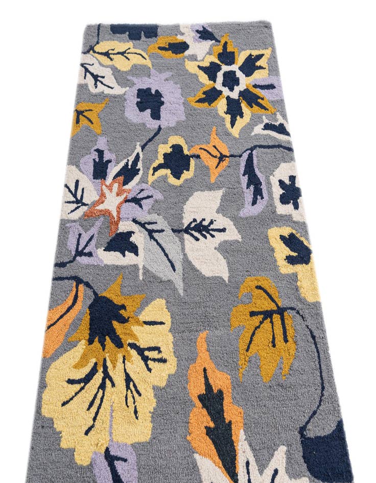 Detail image of  3' 1 x 4' 10 Agra Rug