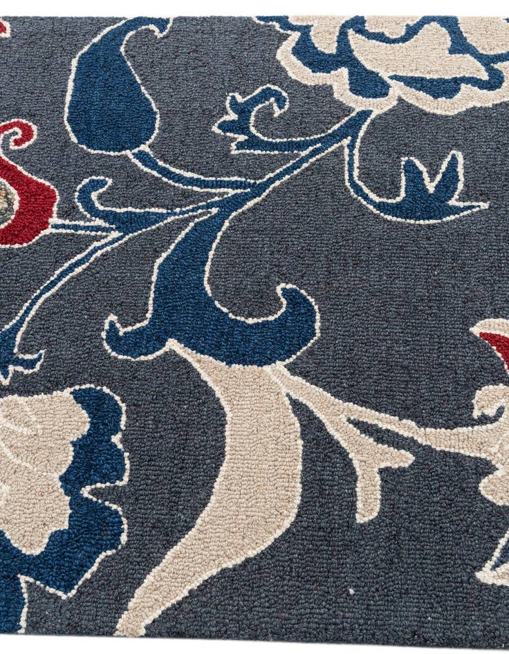 Detail image of  3' 1 x 5' Agra Rug
