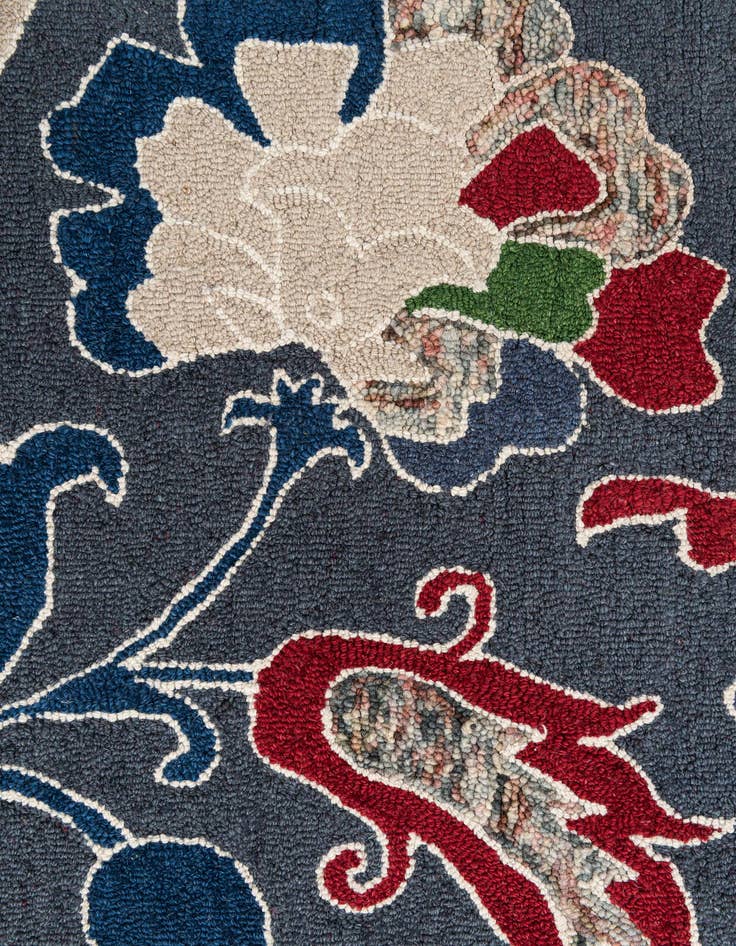 Detail image of  3' 1 x 5' Agra Rug