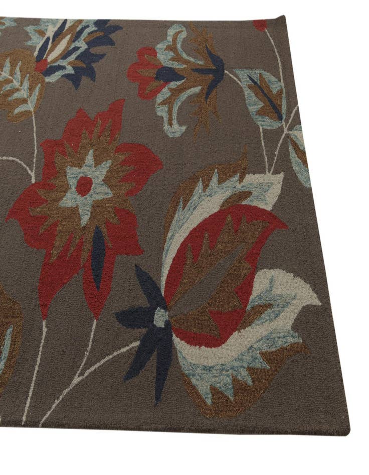 Detail image of  5' 1 x 8' Agra Wool Rug