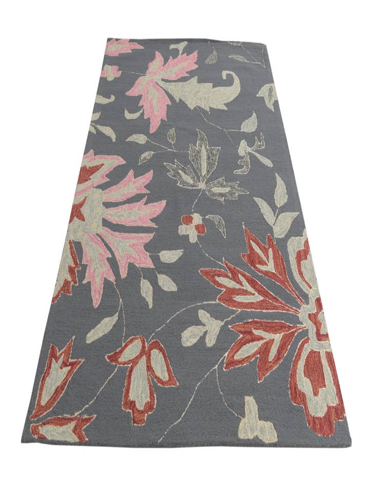 Detail image of  5' 1 x 8' 1 Agra Wool Rug