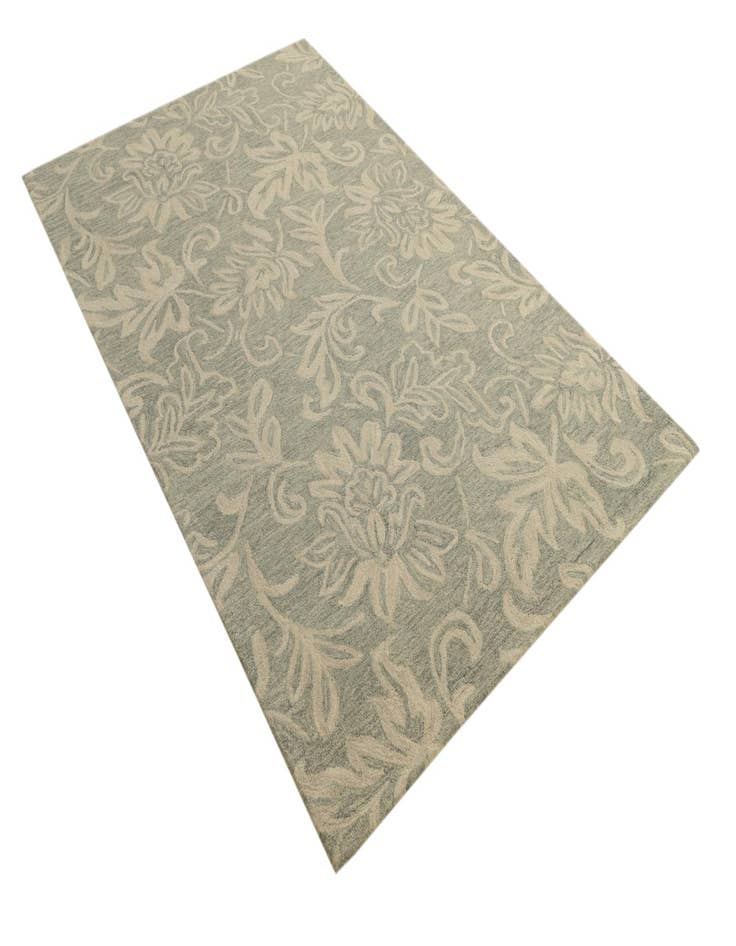 Detail image of  5' x 8' Agra Wool Rug