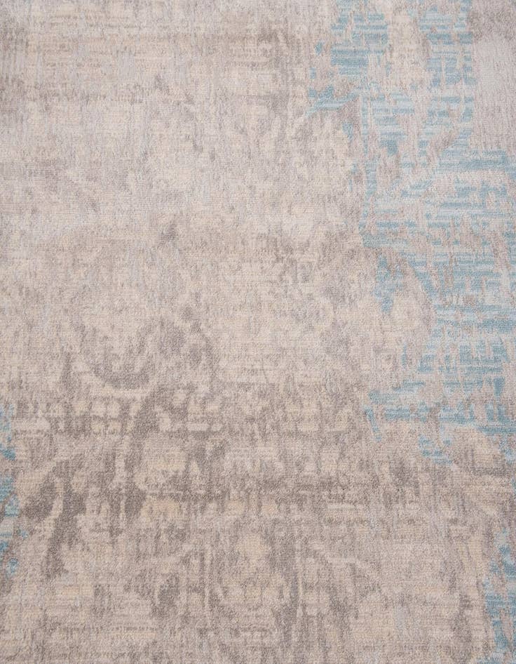 Detail image of  4' 10 x 8' Alexis Rug