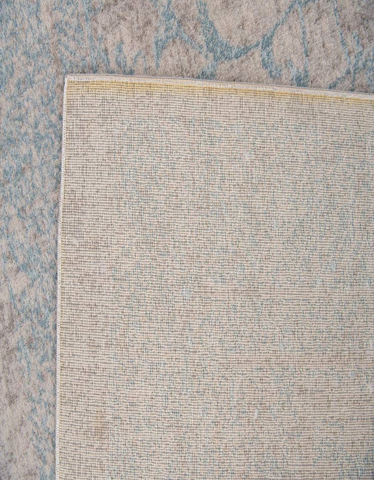 Detail image of  4' 10 x 8' Alexis Rug