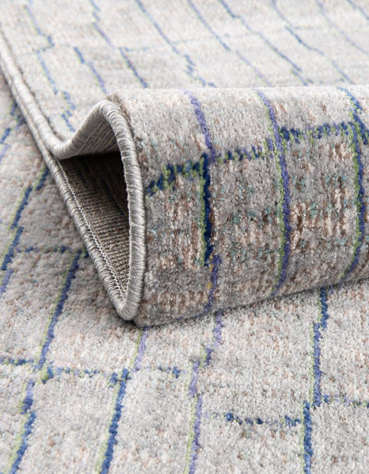 Detail image of  4' x 6' Alexis Rug