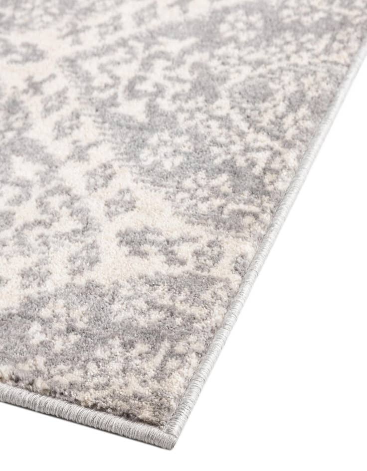 Detail image of  4' x 6' Alexis Rug