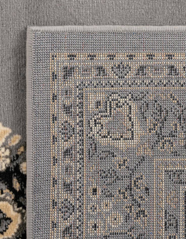 Detail image of  2' x 3' Amaya Rug