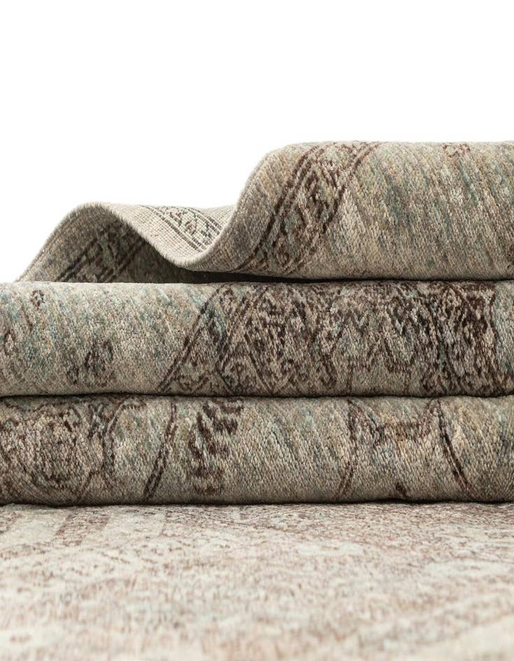 Detail image of  5' 7 x 7' 7  Hand Knotted Amina Rug