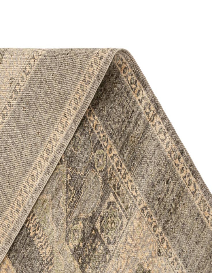 Detail image of  4' 1 x 5' 9  Hand Knotted Amina Rug