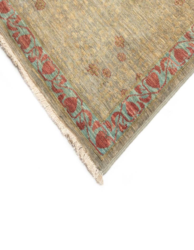 Detail image of  9' 1 x 11' 8  Hand Knotted Amina Rug