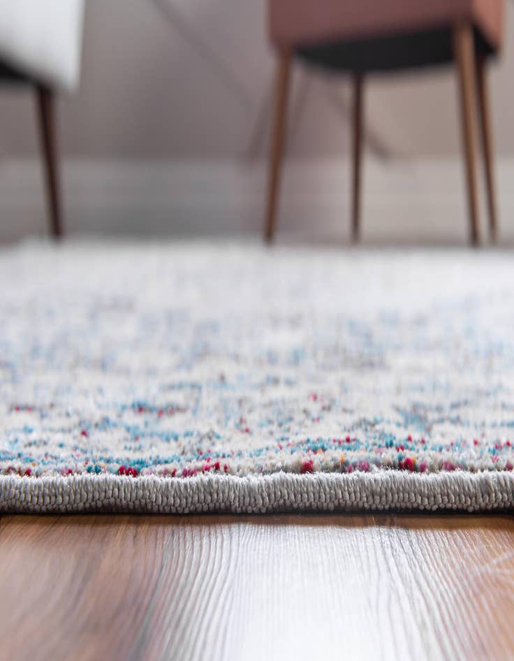 Detail image of  9' x 12' 2 Amulet Rug