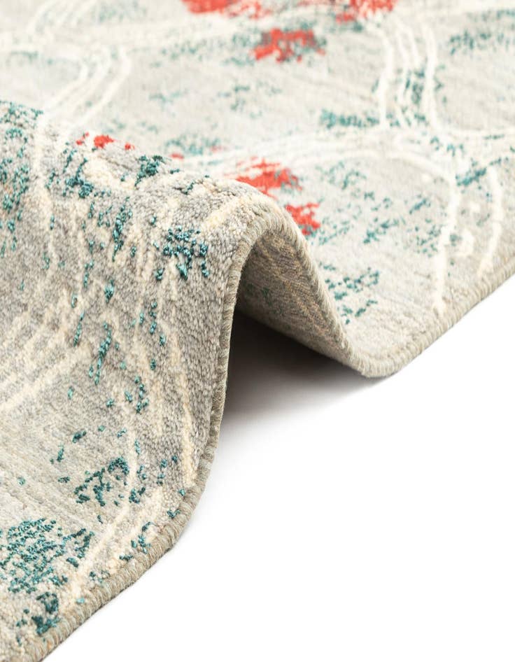 Detail image of  6' 6 x 9' 11  Hand Knotted Anar Rug