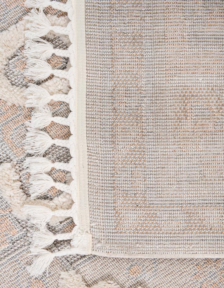 Detail image of  5' 2 x 7' 9 Arlo Rug