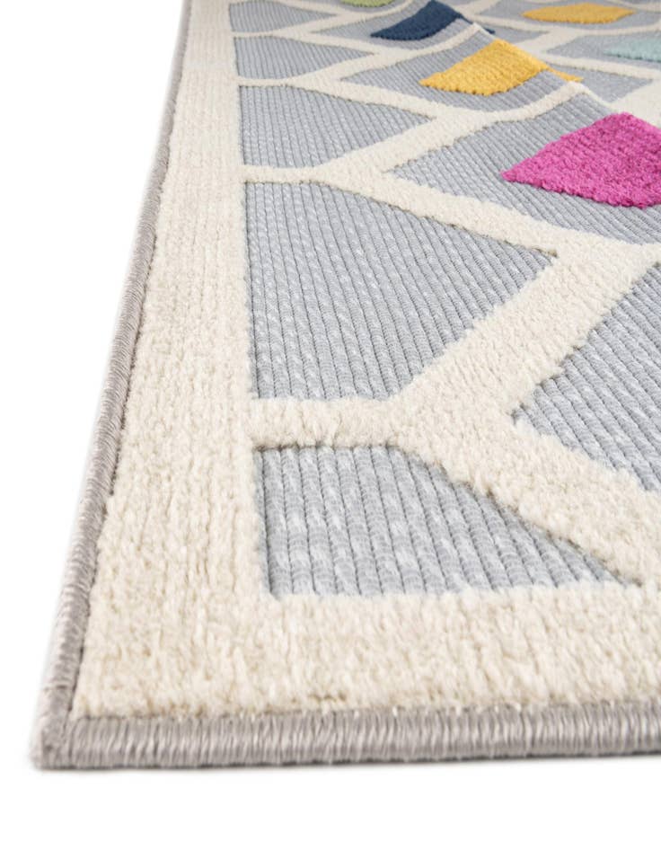 Detail image of  7' 10 x 10'  Washable Aruba Indoor / Outdoor Rug