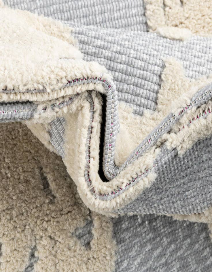Detail image of  7' x 10'  Washable Aruba Indoor / Outdoor Rug