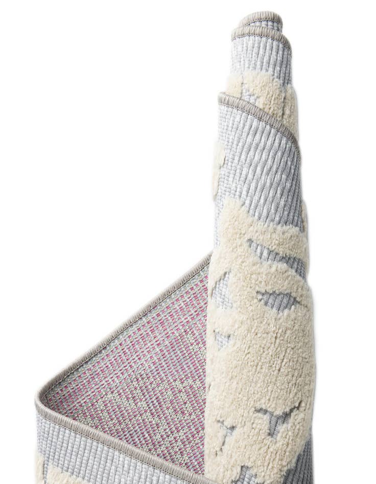 Detail image of  7' x 10'  Washable Aruba Indoor / Outdoor Rug