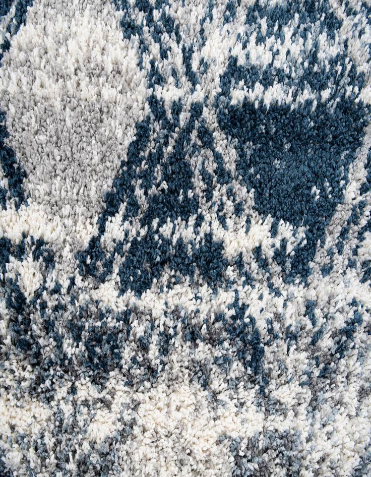 Detail image of  5' 3 x 7' 9 Athena Shag Rug