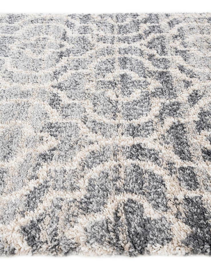 Detail image of  5' 3 x 7' 7 Athena Shag Rug
