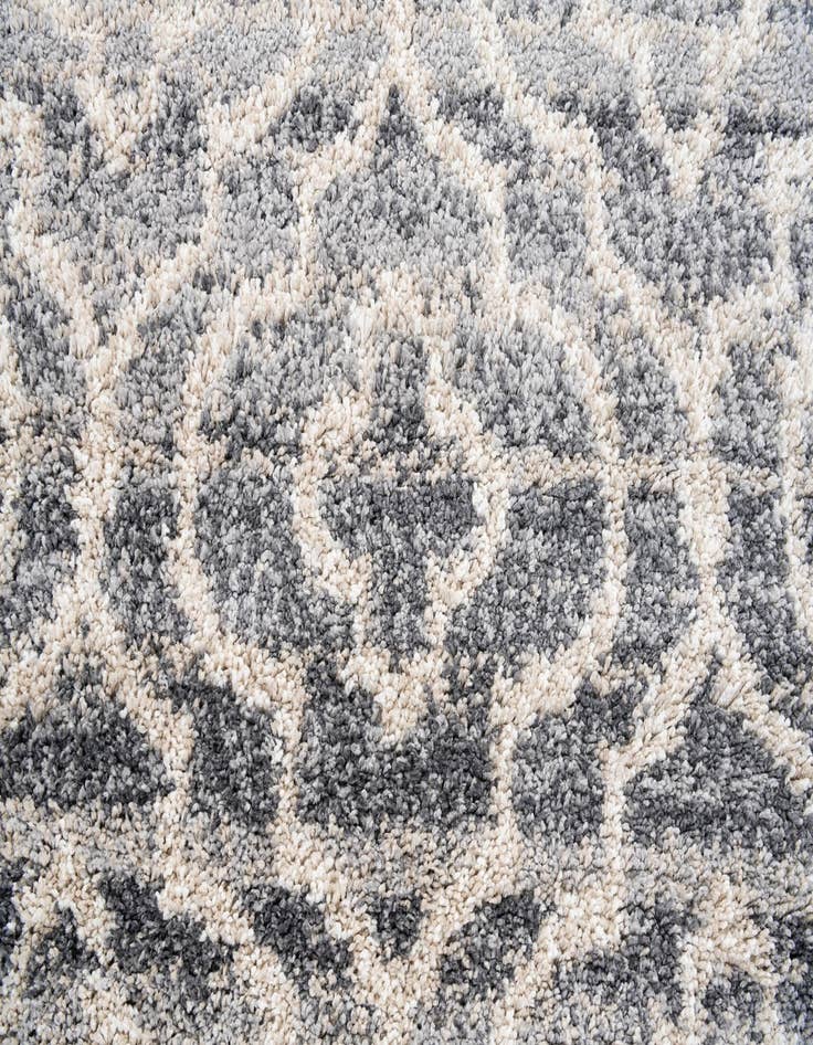 Detail image of  5' 3 x 7' 7 Athena Shag Rug