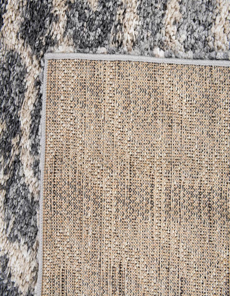 Detail image of  5' 3 x 7' 7 Athena Shag Rug
