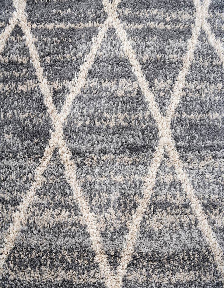 Detail image of 5' 4 x 7' 6 Athena Shag Rug