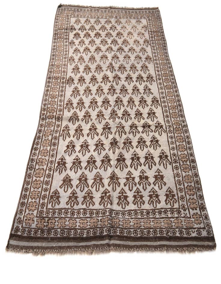 Detail image of  4' 9 x 8'  Hand Knotted Balouch Wool Rug