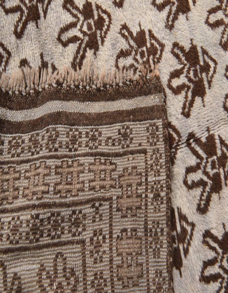 Detail image of  4' 9 x 8'  Hand Knotted Balouch Wool Rug
