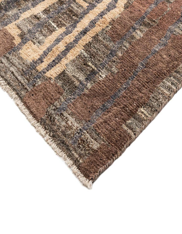 Detail image of  9' 1 x 11' 11  Hand Knotted Beni Marok Rug