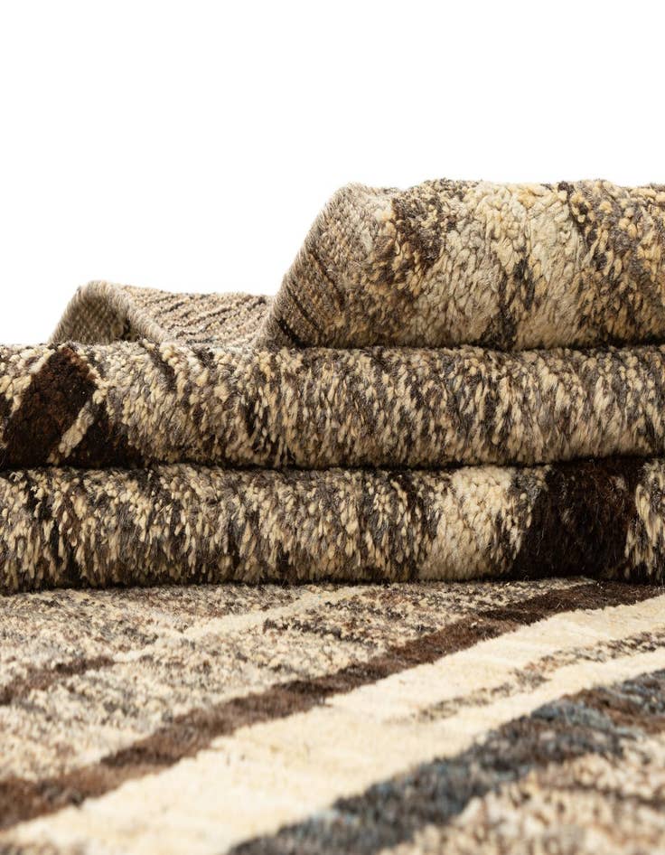 Detail image of 8' 11 x 12' 6 Hand Knotted Beni Marok Rug