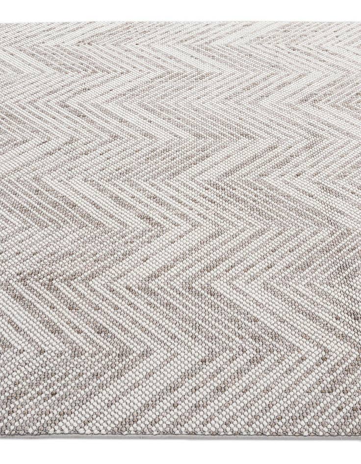 Detail image of 5' 2 x 7' 10 Boho Rug