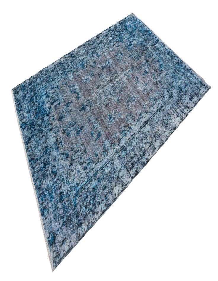 Detail image of 5' 5 x 7' 4 Boutique Rug