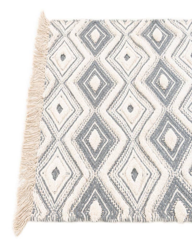 Detail image of  2' x 3'  Hand Braided Jute Rug