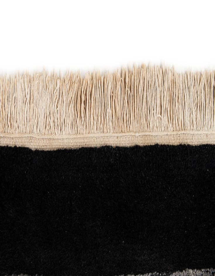 Detail image of  6' 8 x 9' 9  Hand Knotted Carved Pekin Wool Rug