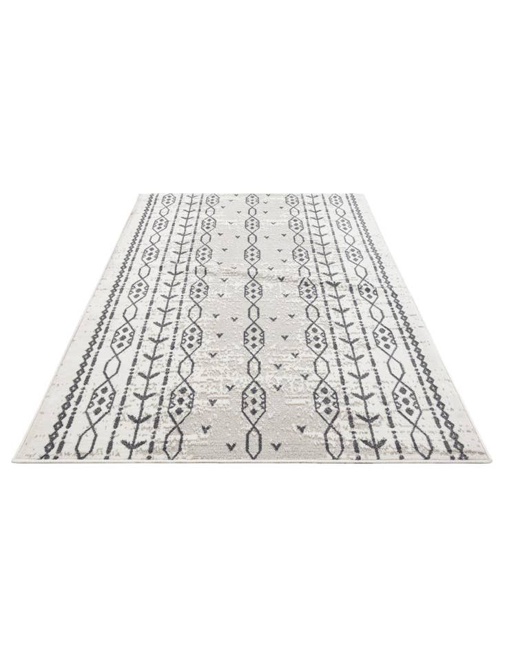 Detail image of  5' 3 x 7' 8 Caspian Rug