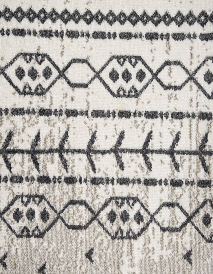 Detail image of  5' 3 x 7' 8 Caspian Rug