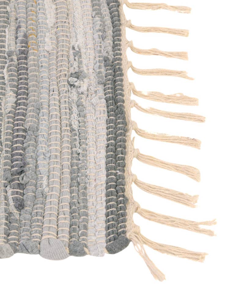 Detail image of  2' 2 x 3'  Hand Woven Chindi Cotton Rug