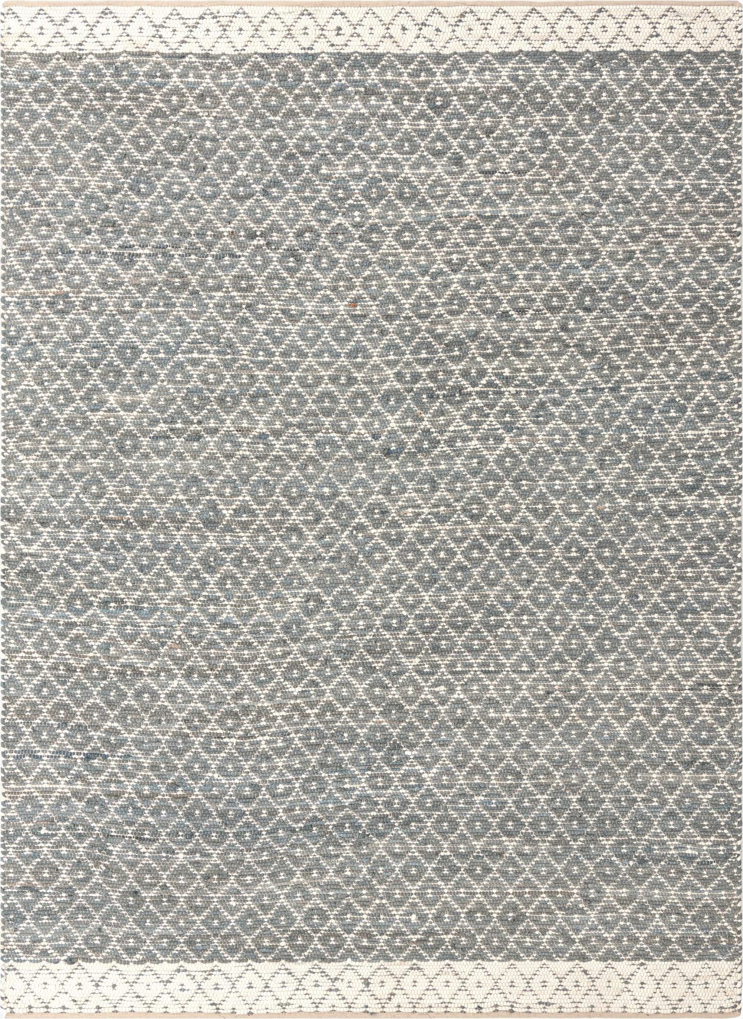  9' x 12'  Hand Woven Chindi Trellis Rug