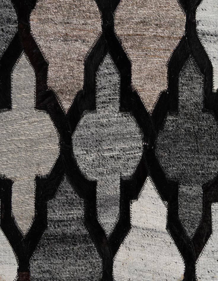 Detail image of  8' 1 x 9' 10 Cowhide - Patchwork Rug