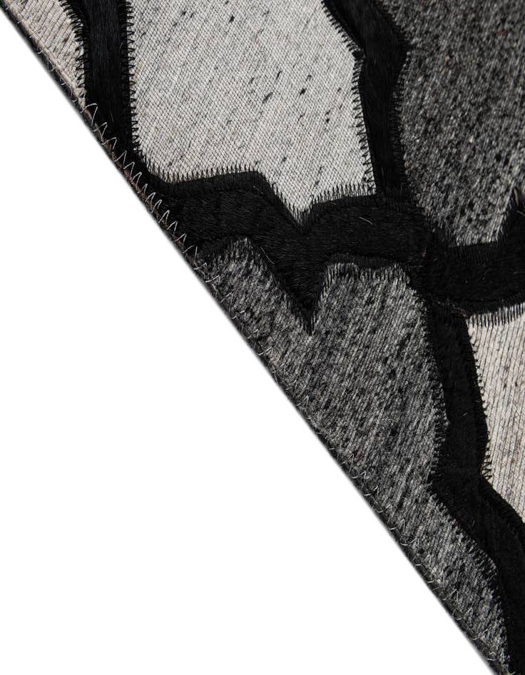 Detail image of  8' x 9' 10 Cowhide - Patchwork Rug