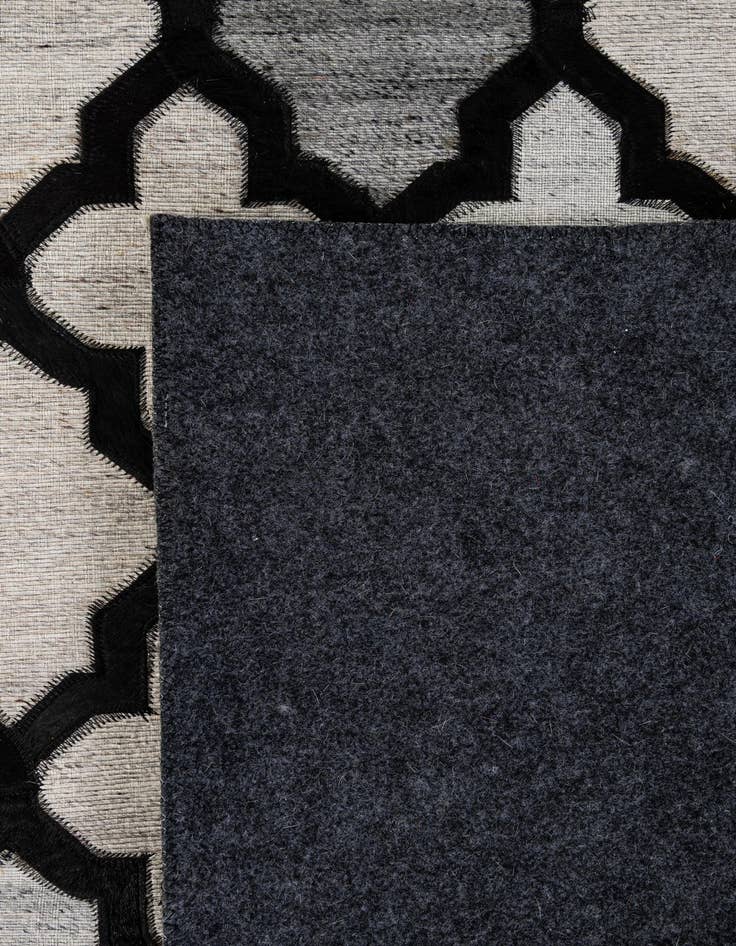Detail image of  8' x 9' 10 Cowhide - Patchwork Rug