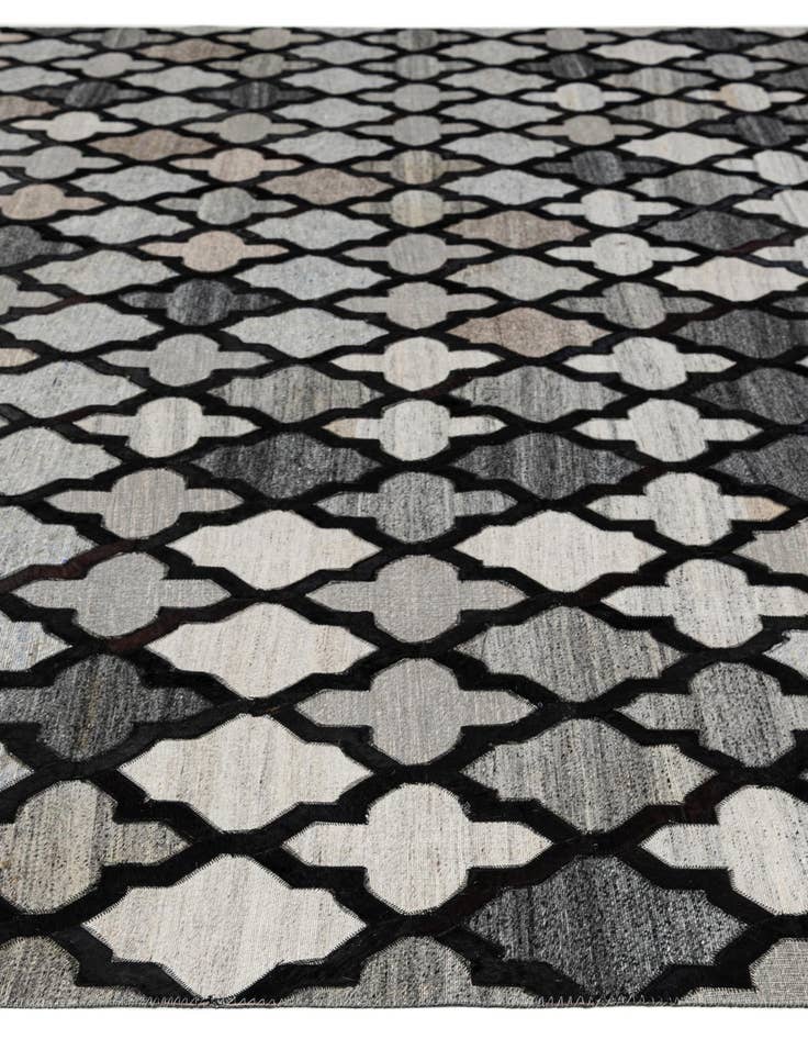 Detail image of  8' 1 x 9' 11 Cowhide - Patchwork Rug